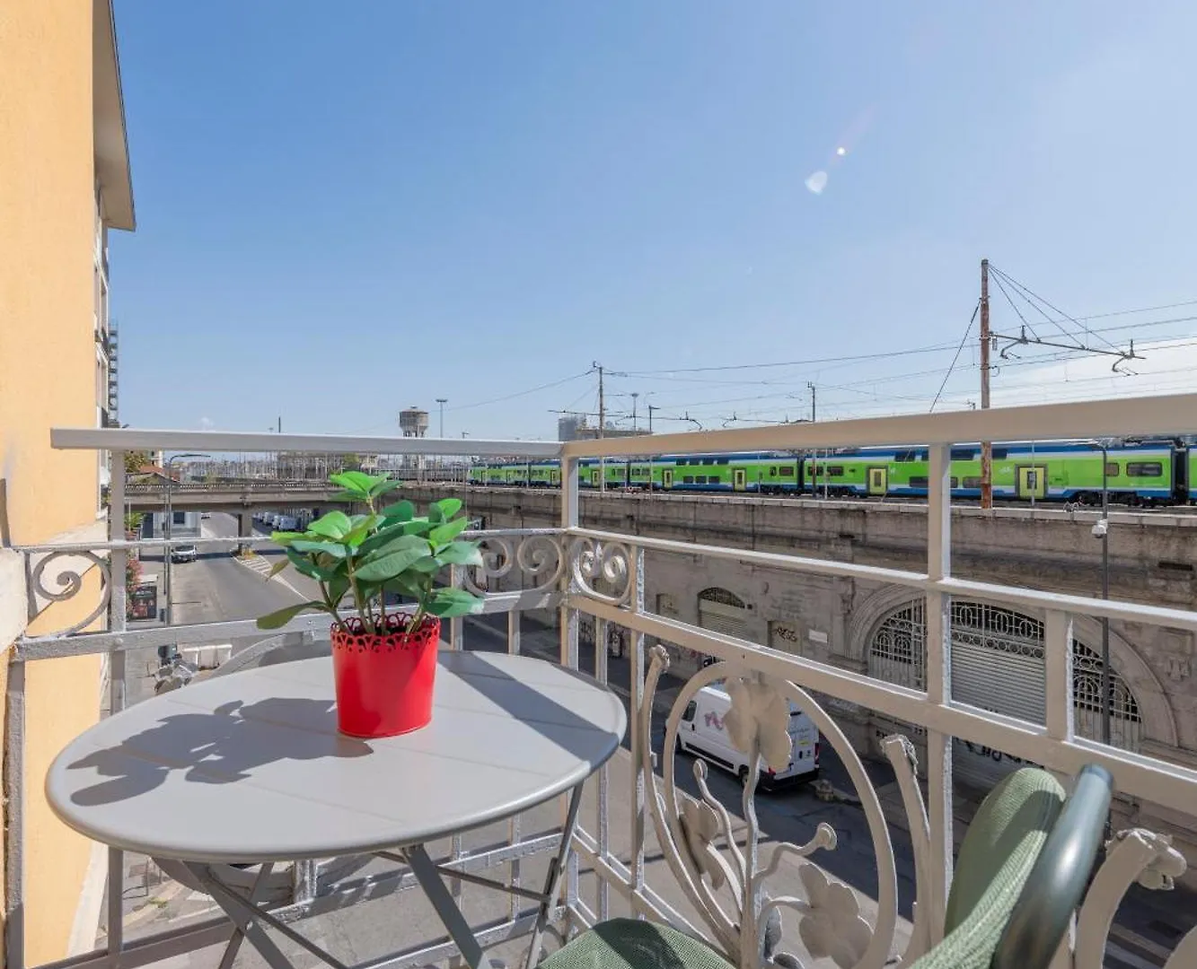 Milan Central Luxury Apartment 0*,  Italy